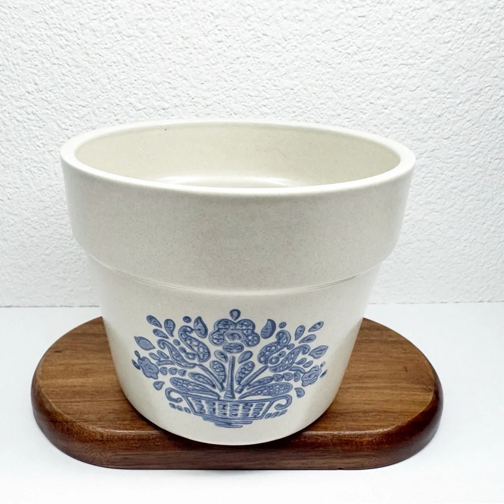 Vintage 80s 1982 Pfaltzgraff Floral Basket Stoneware Flower Pot